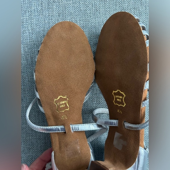 Anna Kern ballroom dance shoes silver size 6.5 - Picture 8 of 15